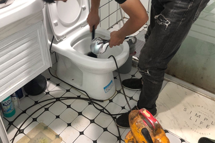 秦都疏通下水道